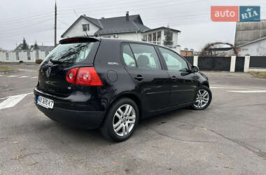 Хетчбек Volkswagen Golf 2006 в Вінниці