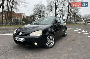 Хетчбек Volkswagen Golf 2006 в Вінниці