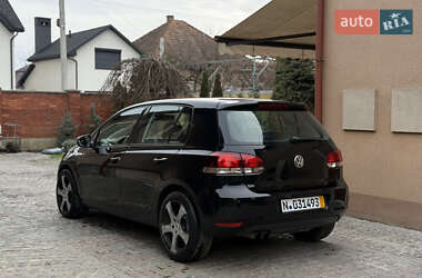 Хетчбек Volkswagen Golf 2011 в Мукачевому