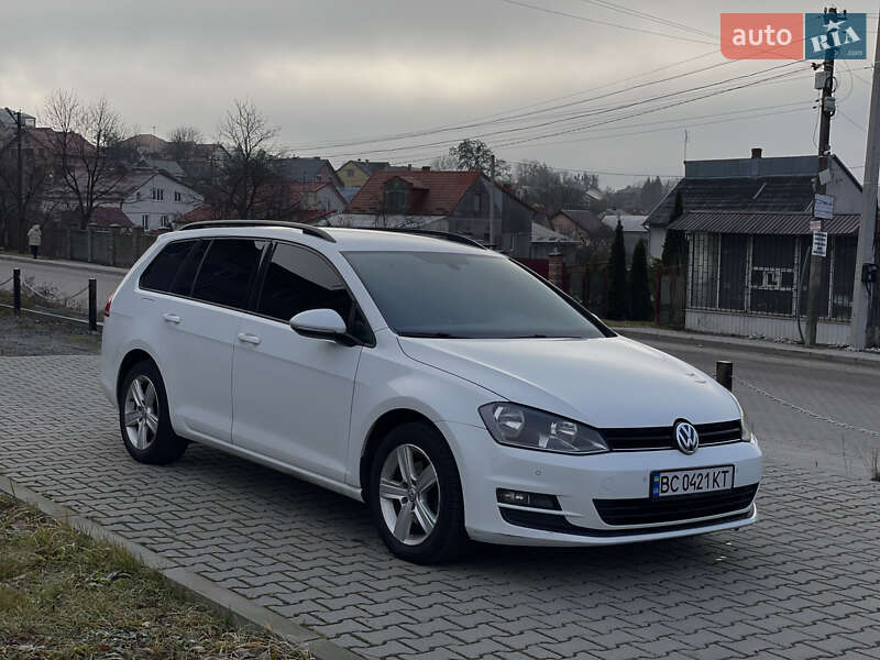 Универсал Volkswagen Golf 2016 в Львове