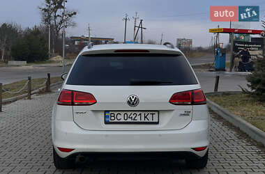 Универсал Volkswagen Golf 2016 в 