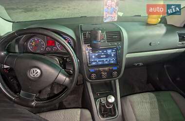 Хетчбек Volkswagen Golf 2007 в Луцьку