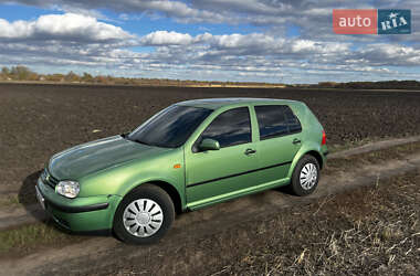 Хетчбек Volkswagen Golf 1998 в Вінниці