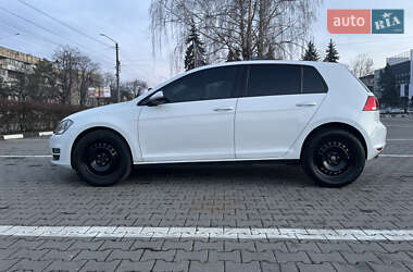 Хэтчбек Volkswagen Golf 2014 в Черновцах