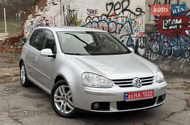 Хэтчбек Volkswagen Golf 2006 в Полтаве