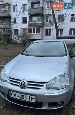 Хэтчбек Volkswagen Golf 2008 в 