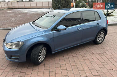 Хетчбек Volkswagen Golf 2013 в Стрию