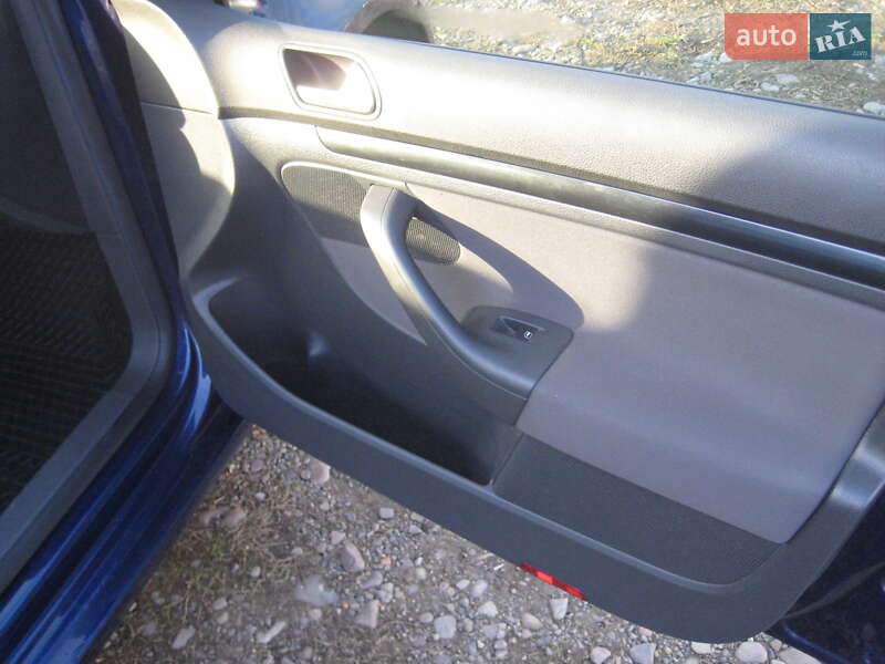 Хетчбек Volkswagen Golf 2007 в Івано-Франківську