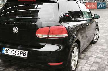 Хэтчбек Volkswagen Golf 2009 в Львове