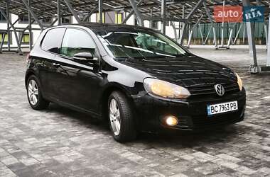 Хэтчбек Volkswagen Golf 2009 в Львове