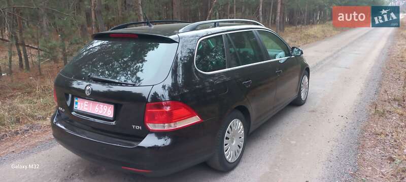 Универсал Volkswagen Golf 2007 в Костополе