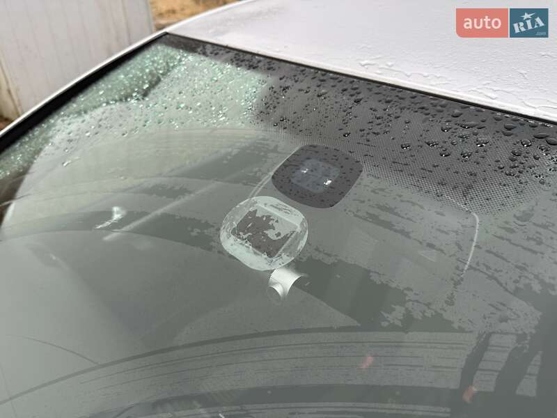 Хэтчбек Volkswagen Golf 2008 в Луцке