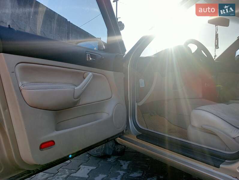 Хетчбек Volkswagen Golf 2000 в Хмельницькому