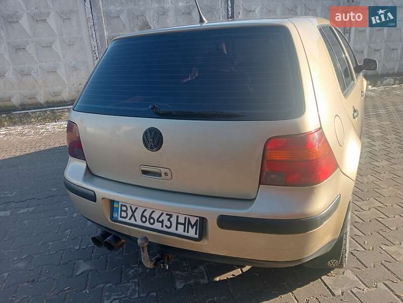 Хетчбек Volkswagen Golf 2000 в Хмельницькому