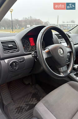 Хетчбек Volkswagen Golf 2007 в Мукачевому