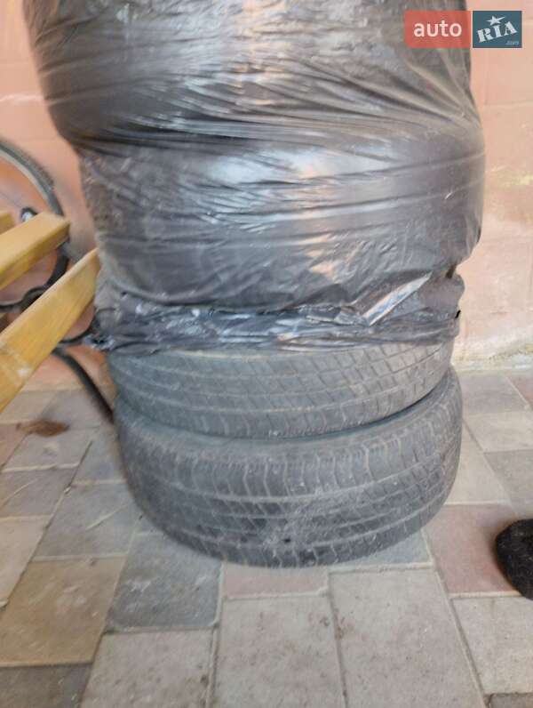 Хэтчбек Volkswagen Golf 2007 в Вишневце