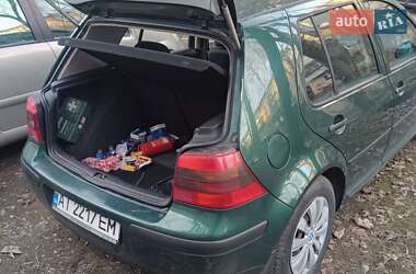 Хэтчбек Volkswagen Golf 2001 в Львове