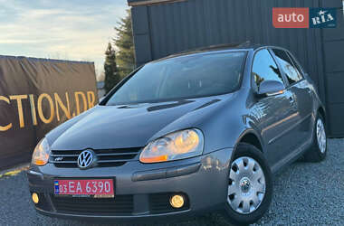 Хетчбек Volkswagen Golf 2008 в Дрогобичі