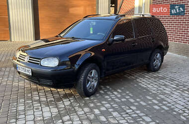 Універсал Volkswagen Golf 2002 в Борщеві