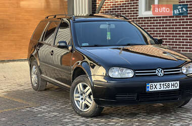 Універсал Volkswagen Golf 2002 в Борщеві