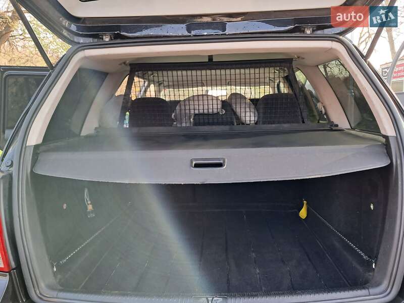 Універсал Volkswagen Golf 2000 в Коломиї