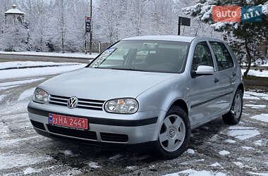 Хетчбек Volkswagen Golf 2003 в Самборі