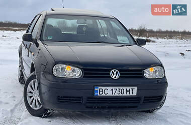 Хетчбек Volkswagen Golf 2002 в Дрогобичі