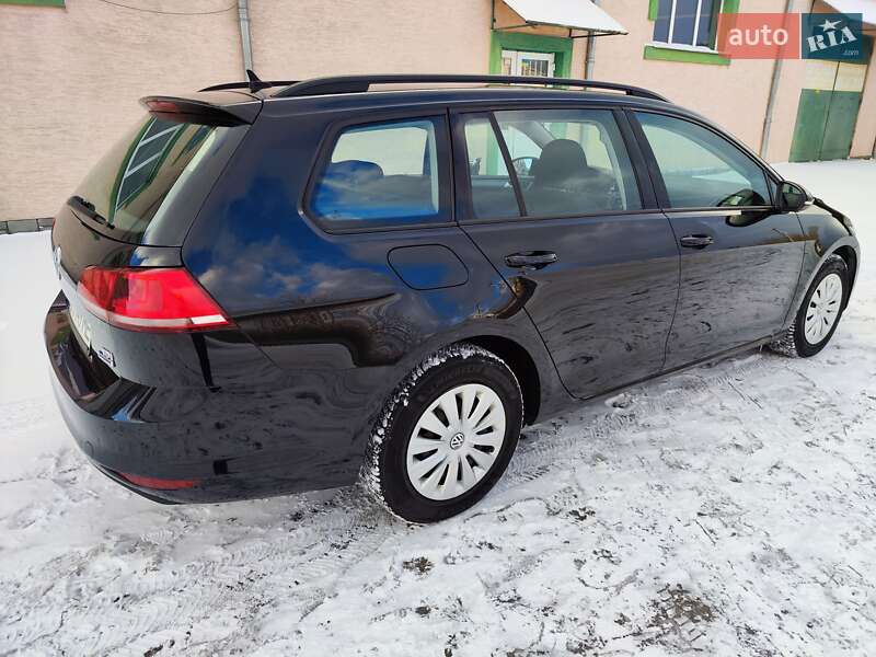 Универсал Volkswagen Golf 2014 в Львове