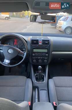 Універсал Volkswagen Golf 2008 в Дубровиці