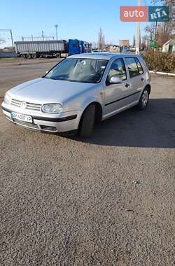 Хетчбек Volkswagen Golf 1998 в Роздільній