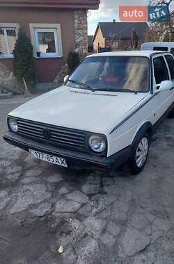 Хетчбек Volkswagen Golf 1988 в Сарнах