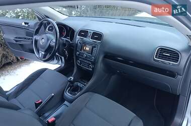 Універсал Volkswagen Golf 2010 в Львові