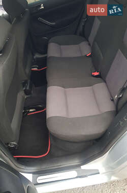 Универсал Volkswagen Golf 2000 в 