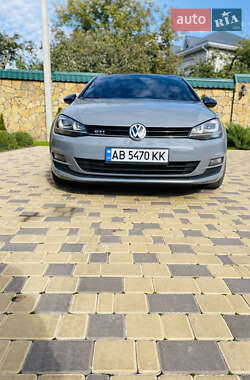 Хетчбек Volkswagen Golf 2014 в Вінниці