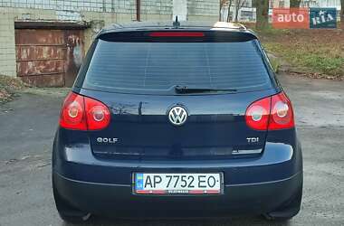 Хетчбек Volkswagen Golf 2005 в Городенці