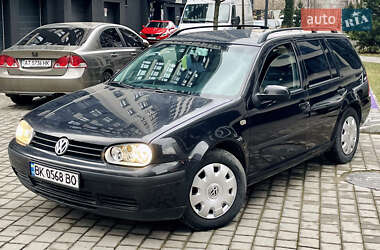 Універсал Volkswagen Golf 2004 в Івано-Франківську