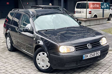 Універсал Volkswagen Golf 2004 в Івано-Франківську