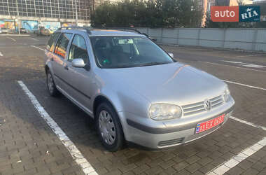 Универсал Volkswagen Golf 2002 в Луцке