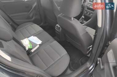 Хэтчбек Volkswagen Golf 2009 в Ковеле