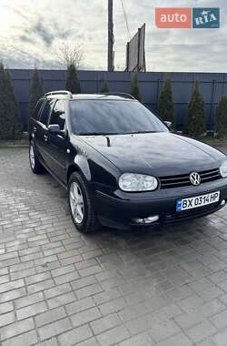 Універсал Volkswagen Golf 2004 в Городку