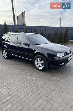 Універсал Volkswagen Golf 2004 в Городку