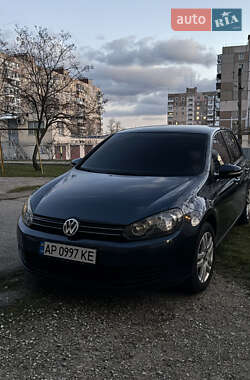 Хетчбек Volkswagen Golf 2009 в Запоріжжі