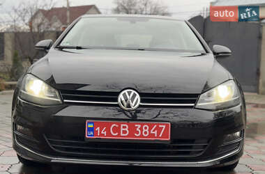 Хэтчбек Volkswagen Golf 2015 в Звягеле