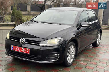 Хэтчбек Volkswagen Golf 2015 в Звягеле