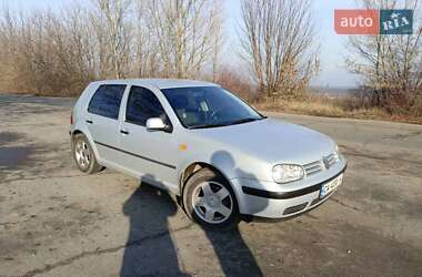 Хэтчбек Volkswagen Golf 1999 в Звенигородке