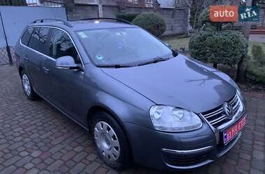 Універсал Volkswagen Golf 2008 в Рівному