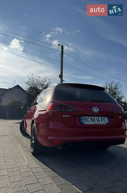 Универсал Volkswagen Golf 2015 в 