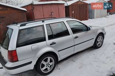 Универсал Volkswagen Golf 2001 в Луцке