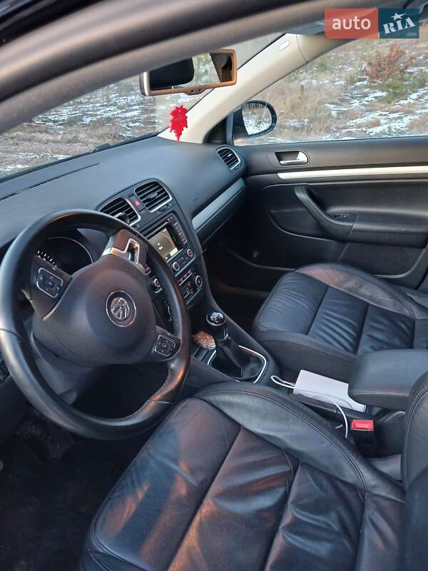 Универсал Volkswagen Golf 2012 в Остроге фото 12 Универсал Volkswagen Golf 2012 в Остроге