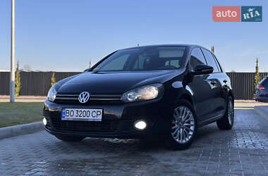 Хетчбек Volkswagen Golf 2012 в Тернополі